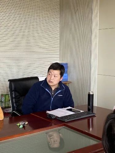 融进教科研暨胡荣华名师工作室_html_79c9b3a2.jpg