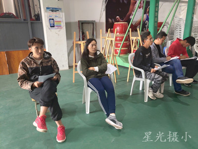 进行了组内集体教研活动.jpg
