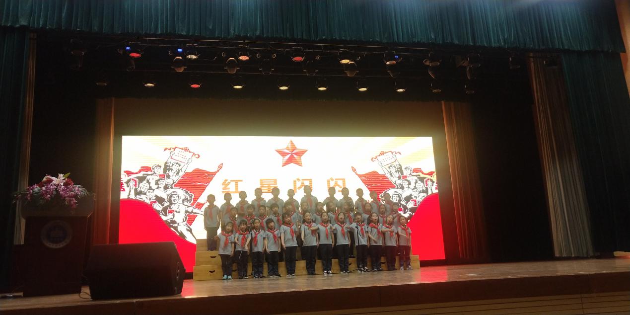 童声唱响中国梦 争做新时代好少年_html_m474b65a1.jpg