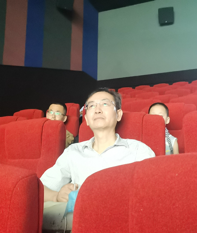 2023.6.20一中思益&middot;润实党建  赓续爱国情 砥砺奋斗志——南京一中思益学校党总支组织观看爱国主义纪录片《单声》观影活动_html_m23437b23.png