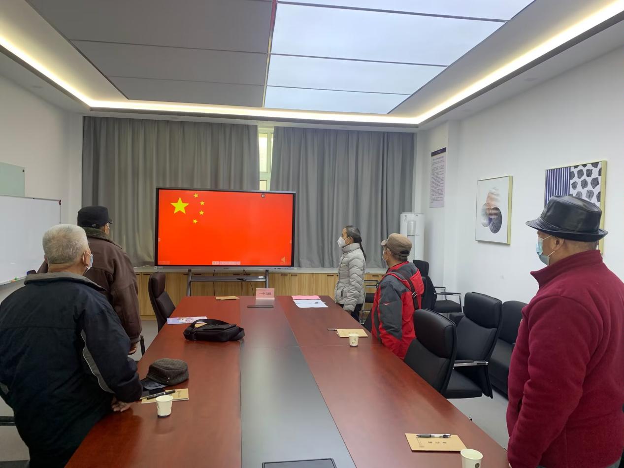 【求真党建】继往开来谱新篇 凝心聚力启新程——南京一中马群分校顺利召开三个党支部换届选举大会_html_m4c15db69.jpg
