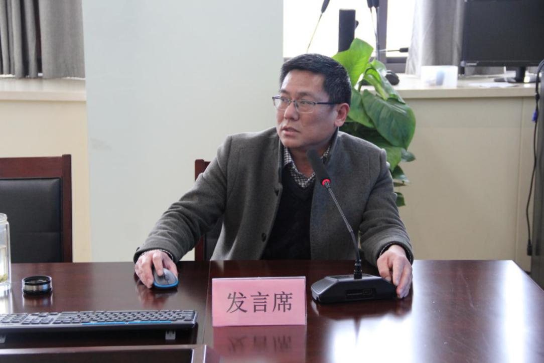 栖霞区中小学心理健康教育研讨会_html_33fe54fe.jpg