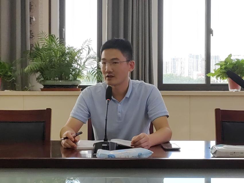 师徒结对传帮带，双向互进共成长_html_m42e3a73e.jpg