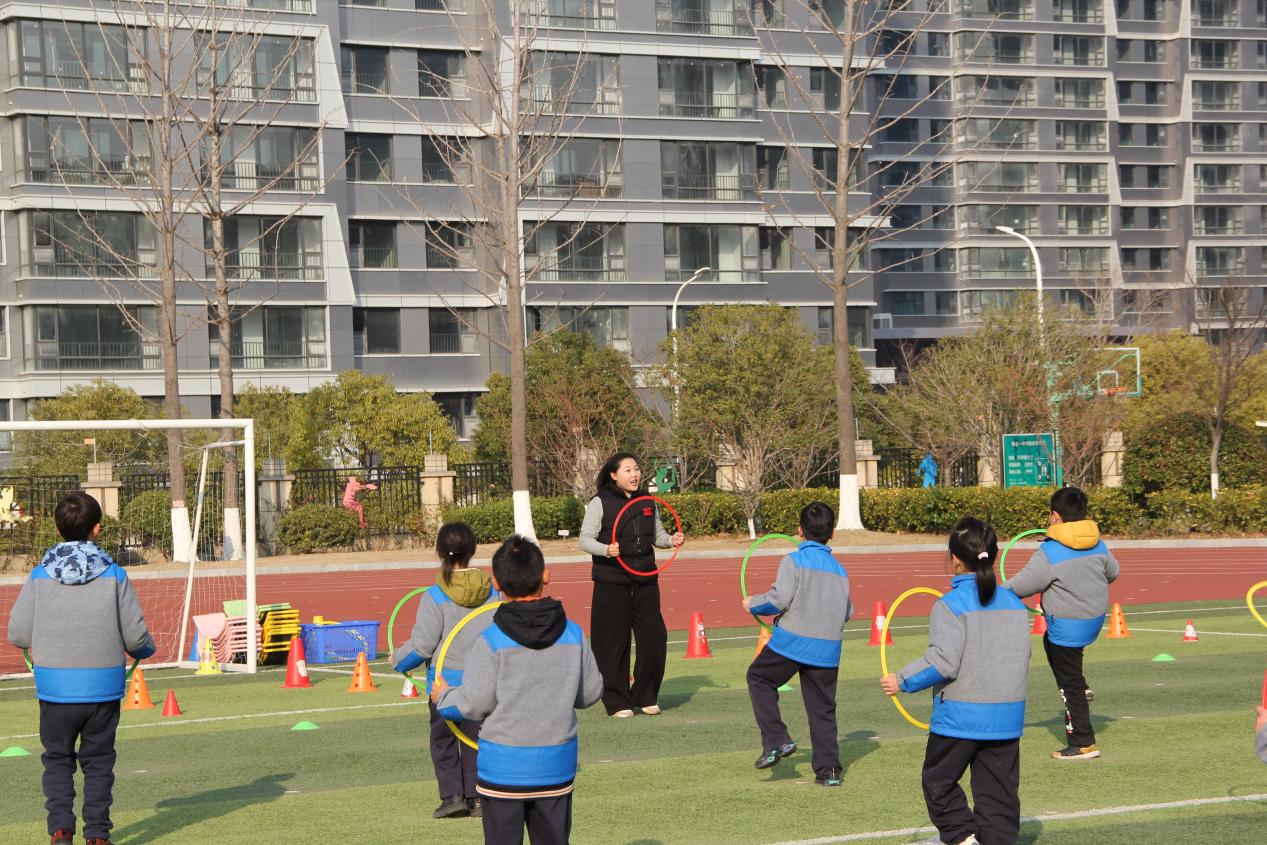 20241226强化基础体适能教学，助力学生体质健康成长----南京市小学体育教研活动(1)_html_610a9b91.jpg