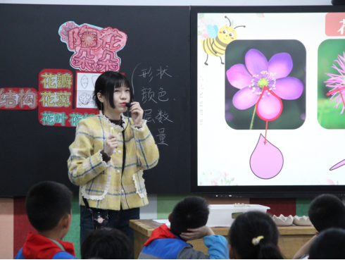 20250122美育浸润陶艺课程年度回顾(1)_html_c15621d.png