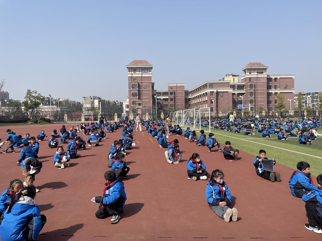 20240410南京市晓庄小学3月教育教学简报_html_1416b1c2.jpg