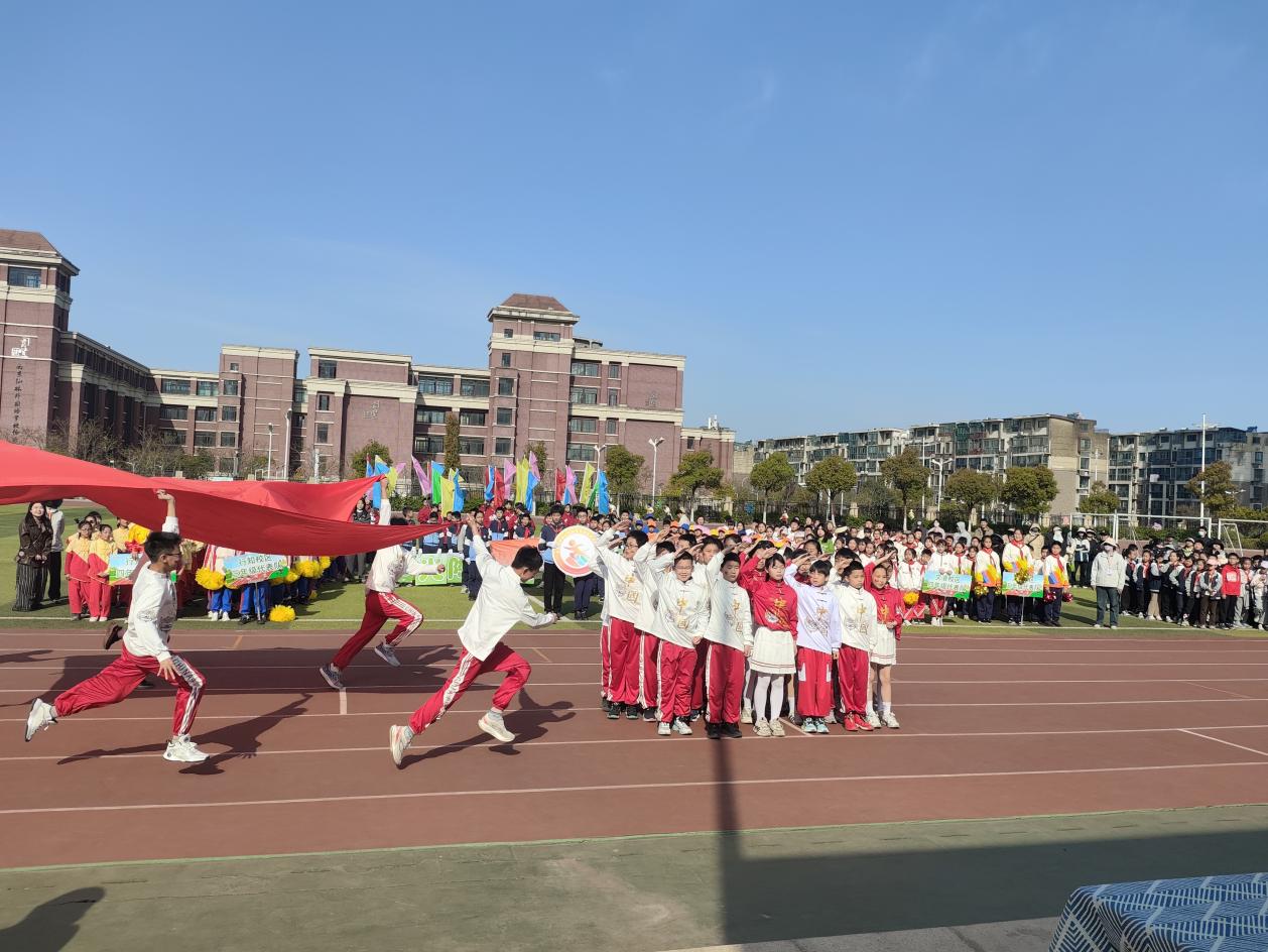 集团运动会2025.4.3(1)_html_2ffbf4a0.jpg