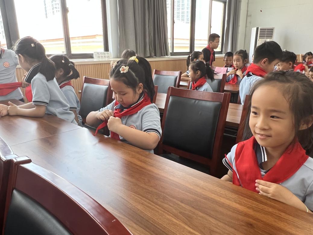 202405272024年首批队前知识培训docx(1)_html_m5f983b1c.jpg