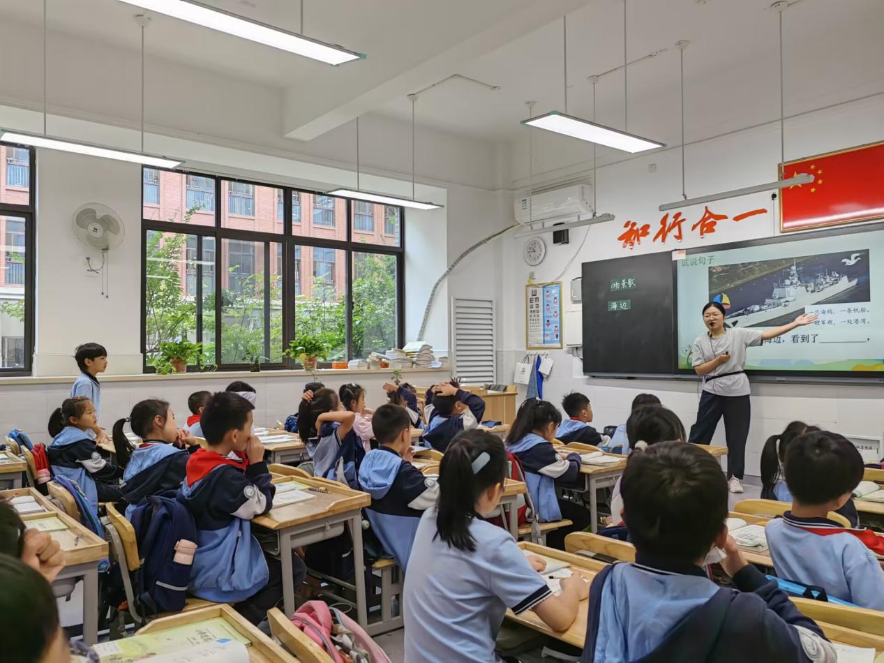 南京市晓庄小学语文校本研修活动（一）(2)_html_m1b1619cc.jpg