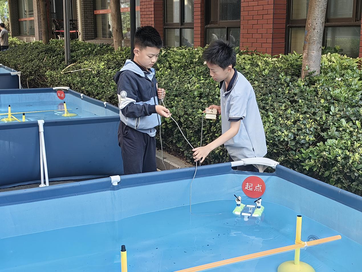 水上机器人比赛2025.5.25(1)_html_m7eb6bb10.jpg