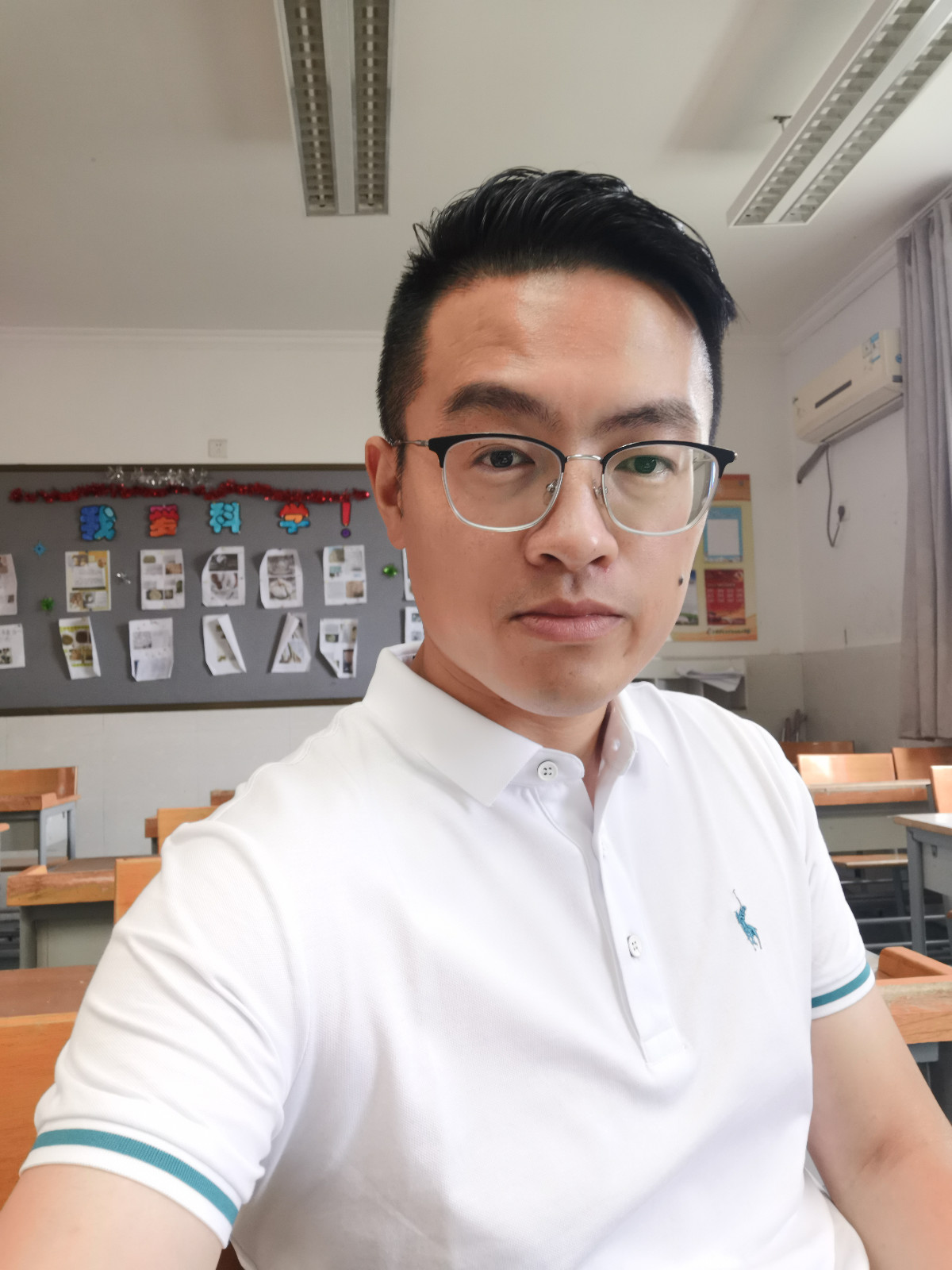 赛骏.jpg 赛骏.jpg