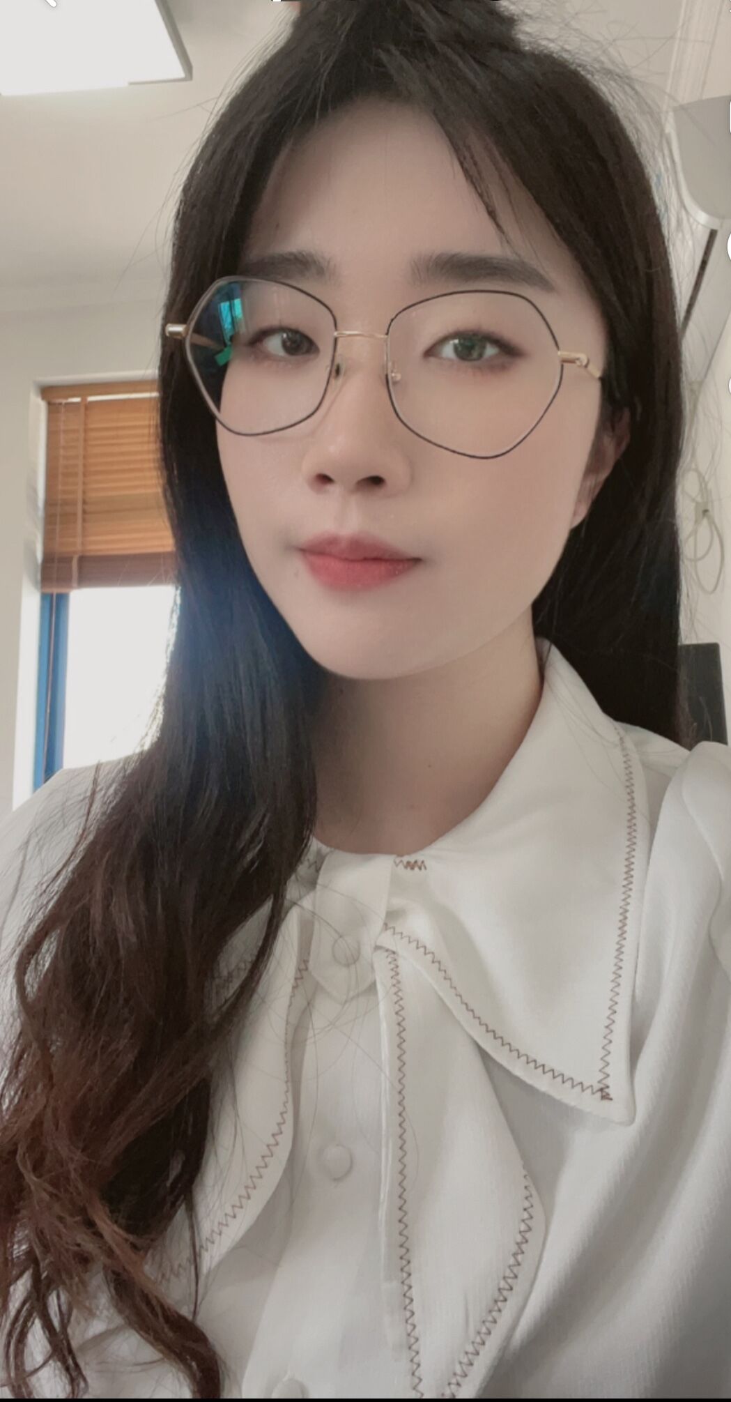 朱卓琦.jpg