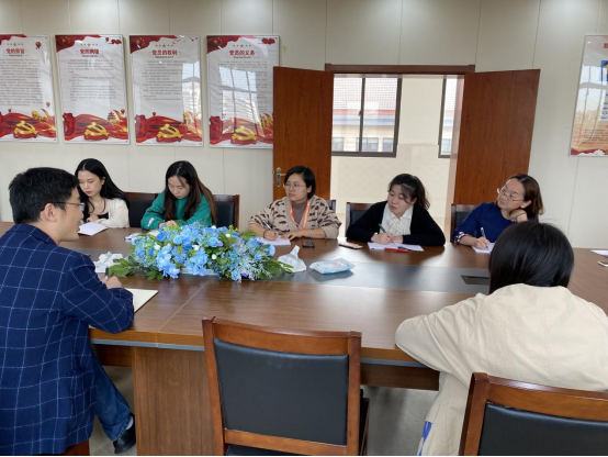 开题指导会 新闻1560.png