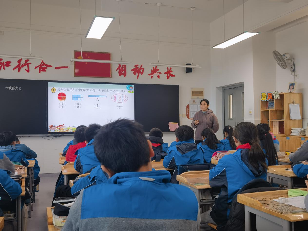 【知行晓庄】关注整体教学，精研课堂“学做单”——记南京市晓庄小学数学校本研修活动(七)