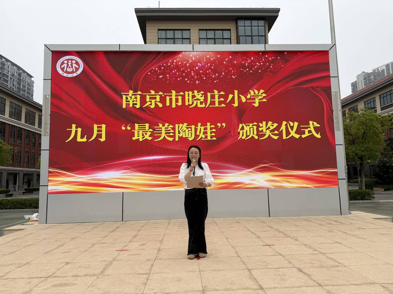 7.珍惜粮食_html_4c524eed.jpg