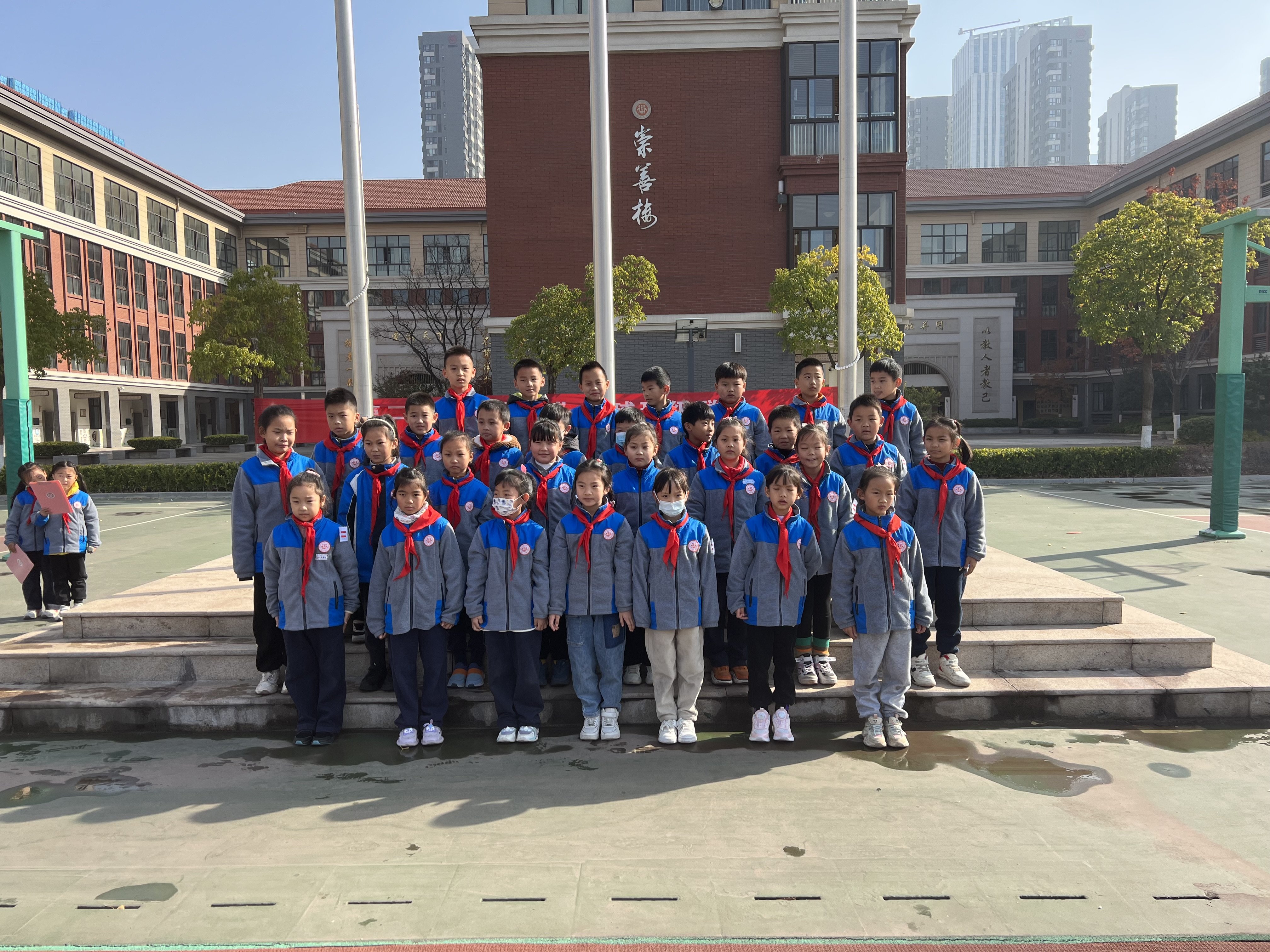 20231128交通安全_html_m724cacde.jpg