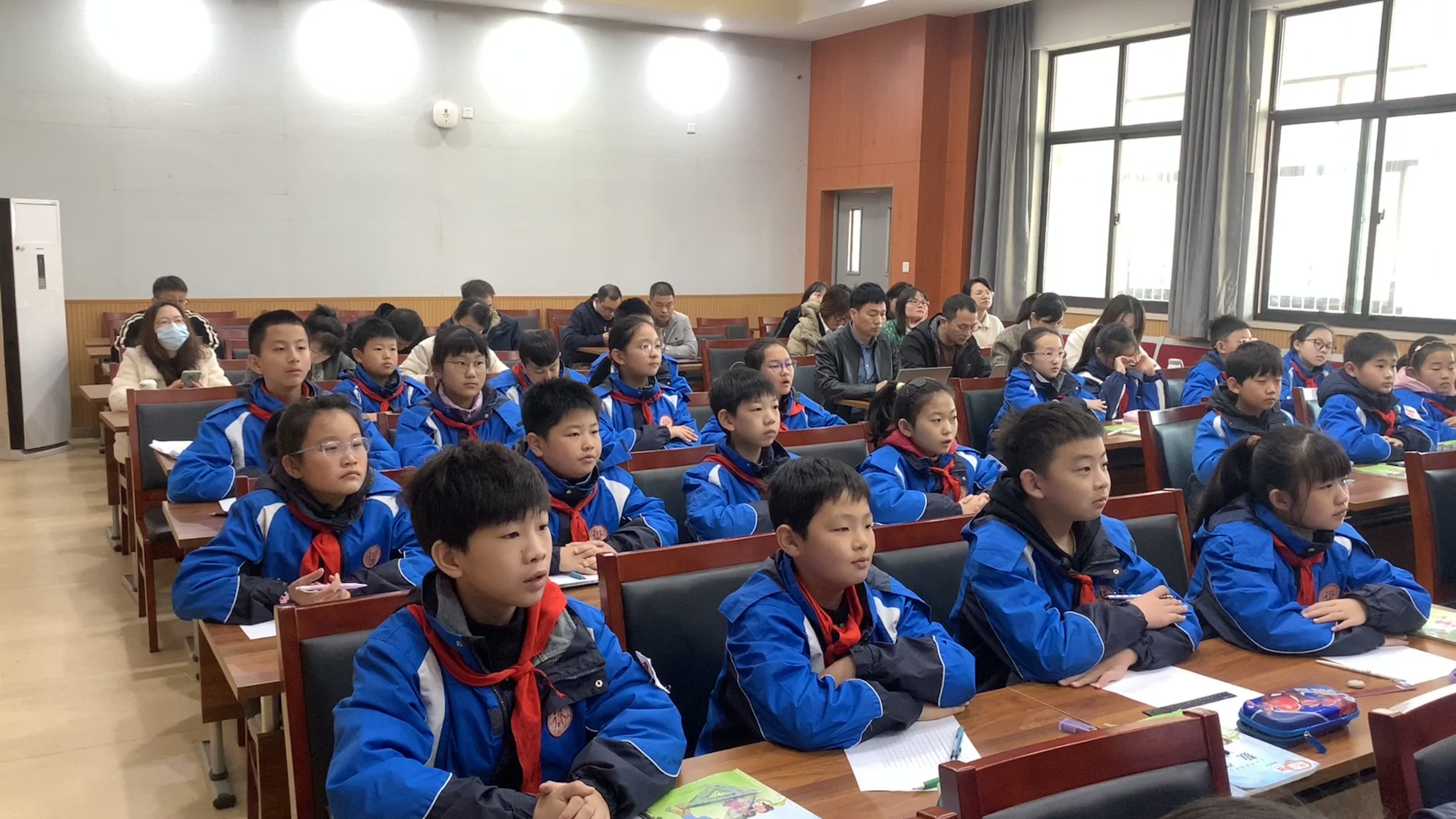 20231128浙江省温州名师代表团参访学习暨金立义名师工作室活动_html_m4b136c37.jpg