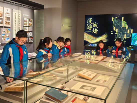 20240207  14.寻访伟大成就 传承民族文化_html_m42ff96c9.jpg