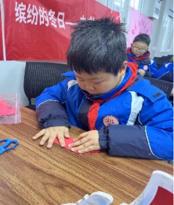 20240205  11.巧手剪窗花 童心迎新春348.png