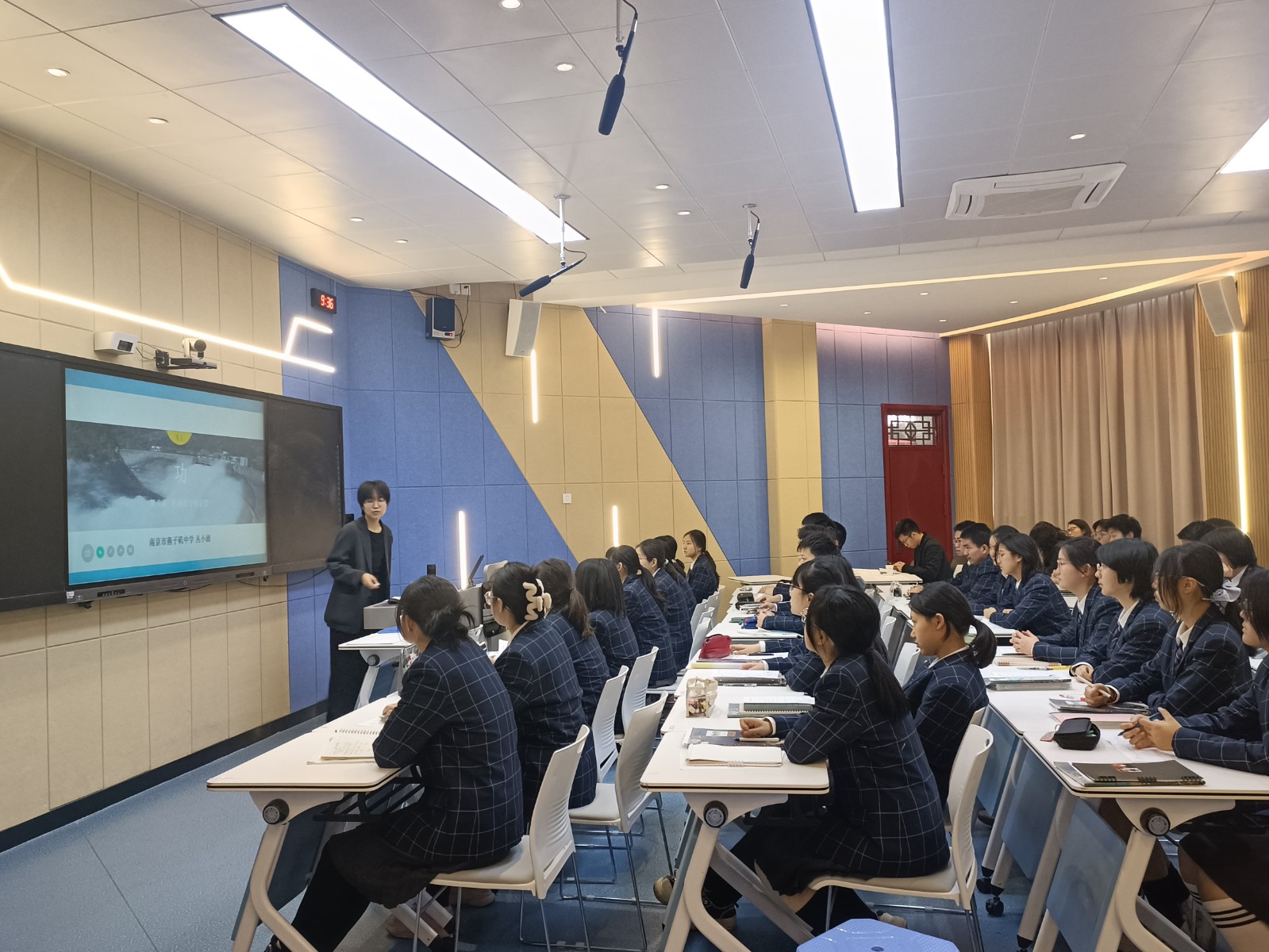 2025.3.21联片,丛小涵2.jpg 2025.3.21联片,丛小涵2.jpg