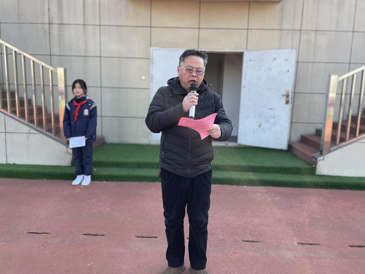 新闻稿(1)_html_m113db4fd.jpg