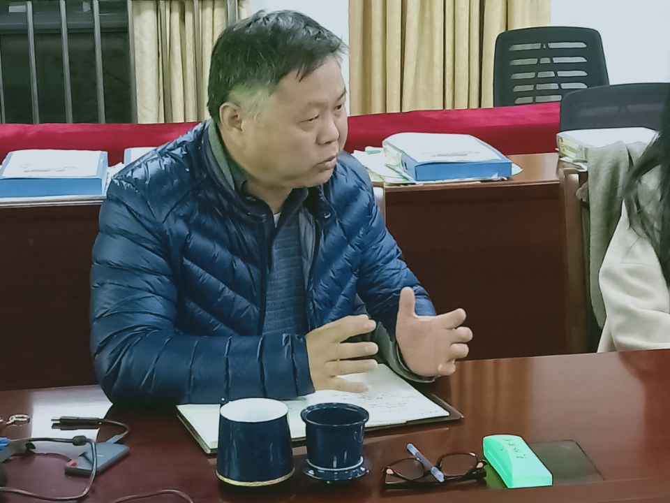 融进青年教师俱乐部4_html_eb159e3.jpg