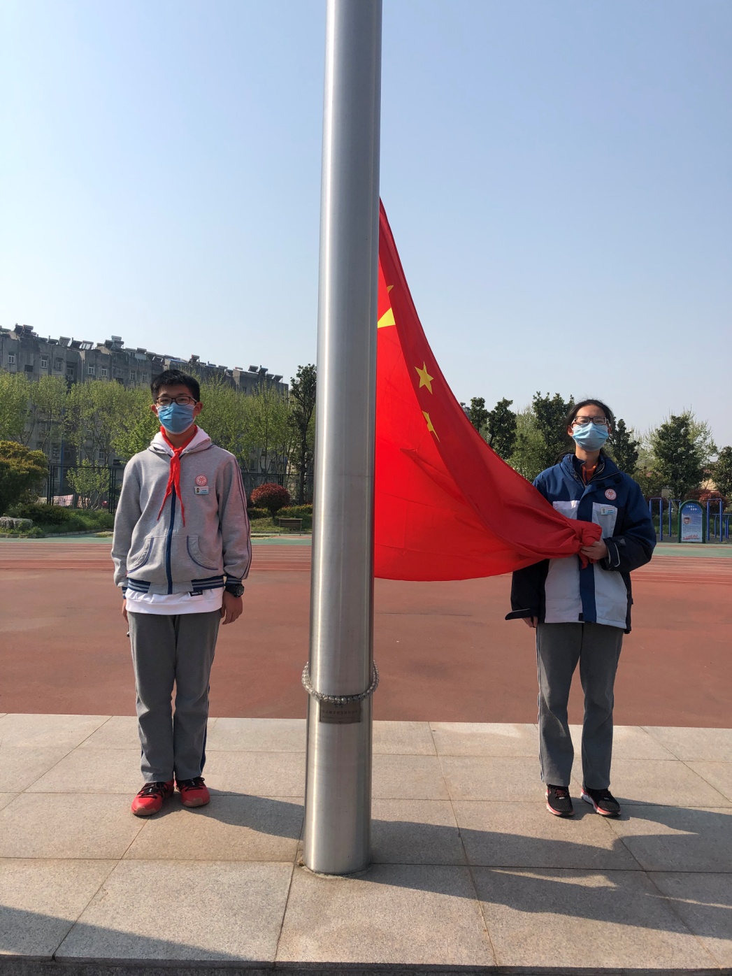【融•创实初】维护国家安全，人人有责_html_m1f2a5340.jpg
