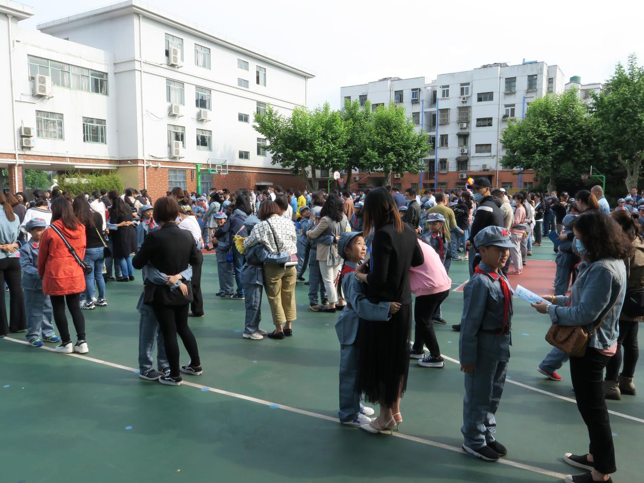 童心向党展风采 生活实践育真人_html_m2eb78675.jpg