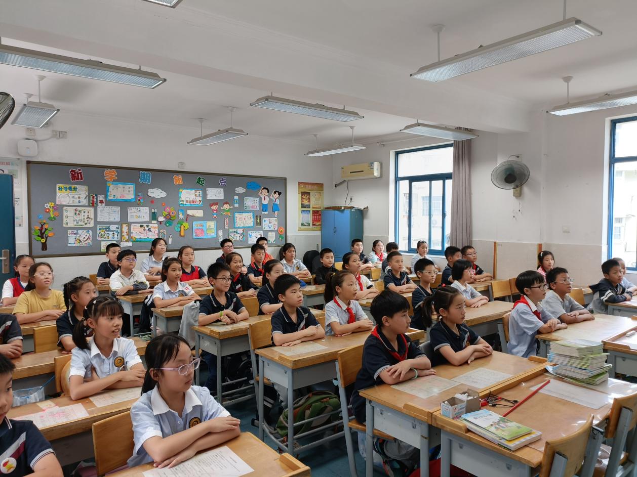 新闻稿9_html_m4e0061c.jpg