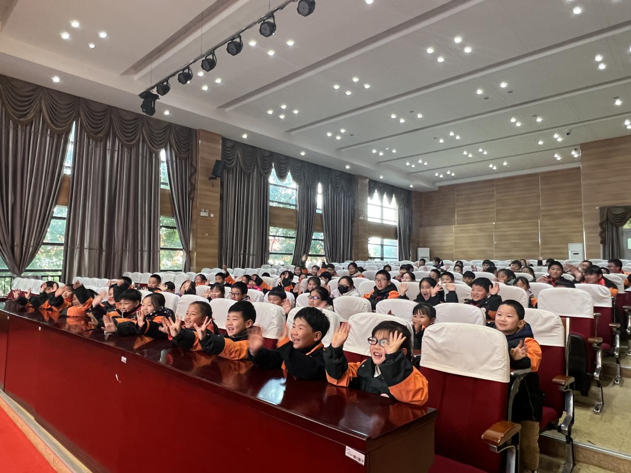 心育简报.doc_html_m24947a4.jpg
