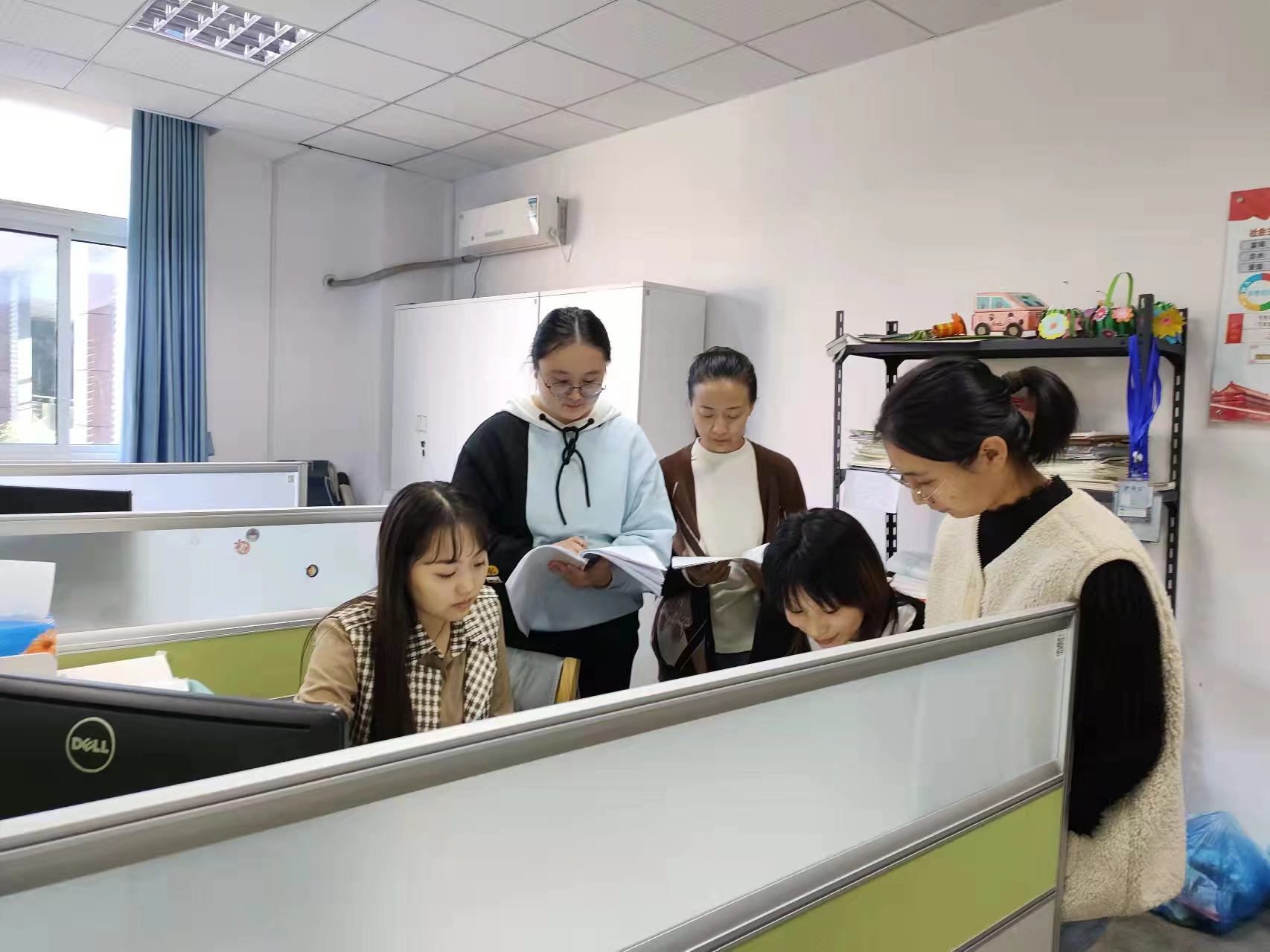 综合学科集体备课报道_html_775ac876.jpg