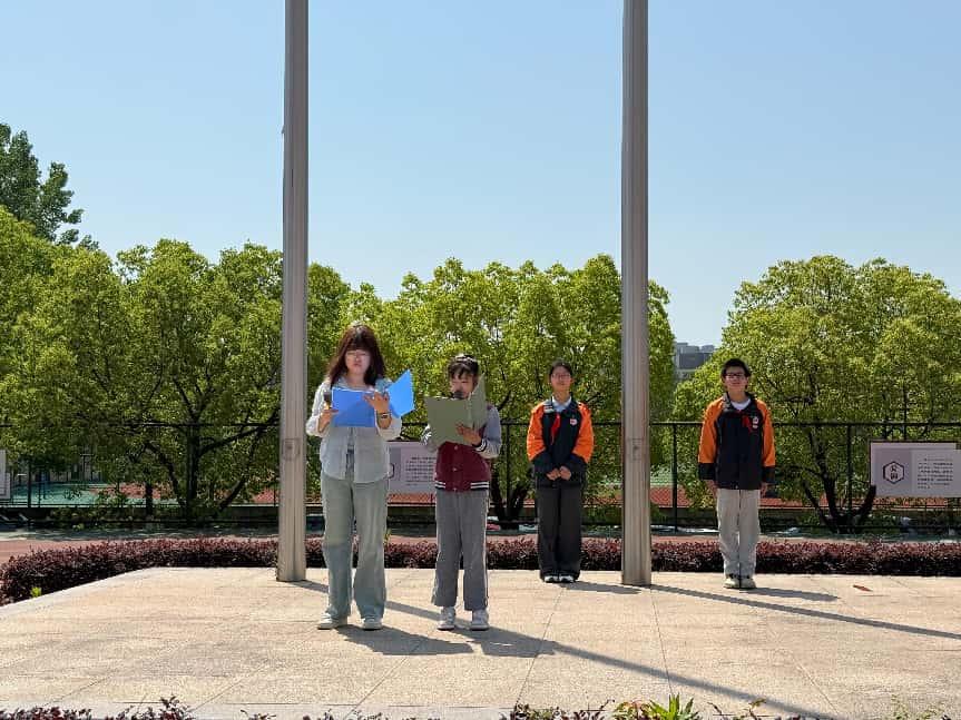第14周升旗仪式报道（吴冬萍）_html_3512f03c.jpg