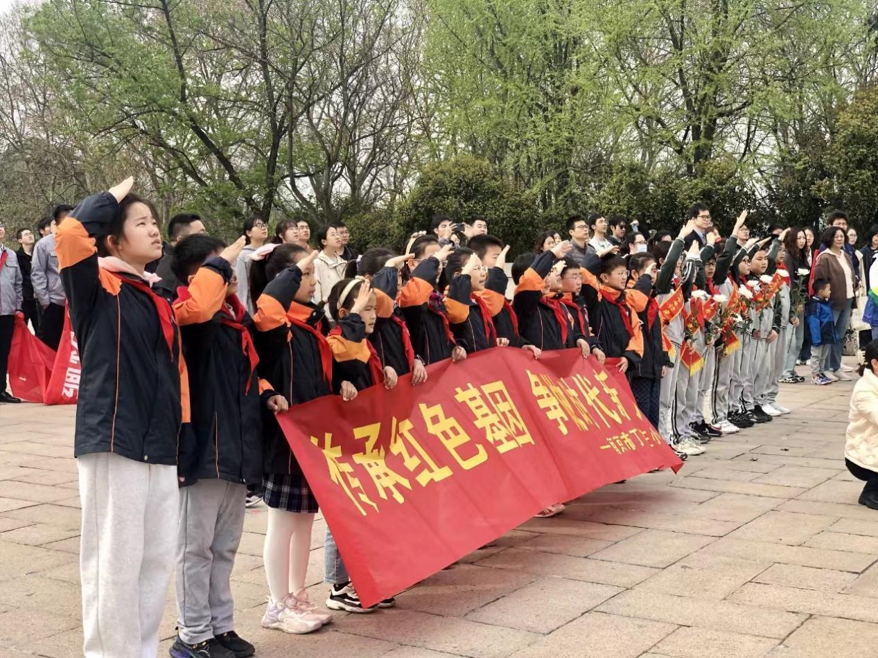 2024.05.13家长互助团雨花台活动（吴卓松）_html_e83038a.png
