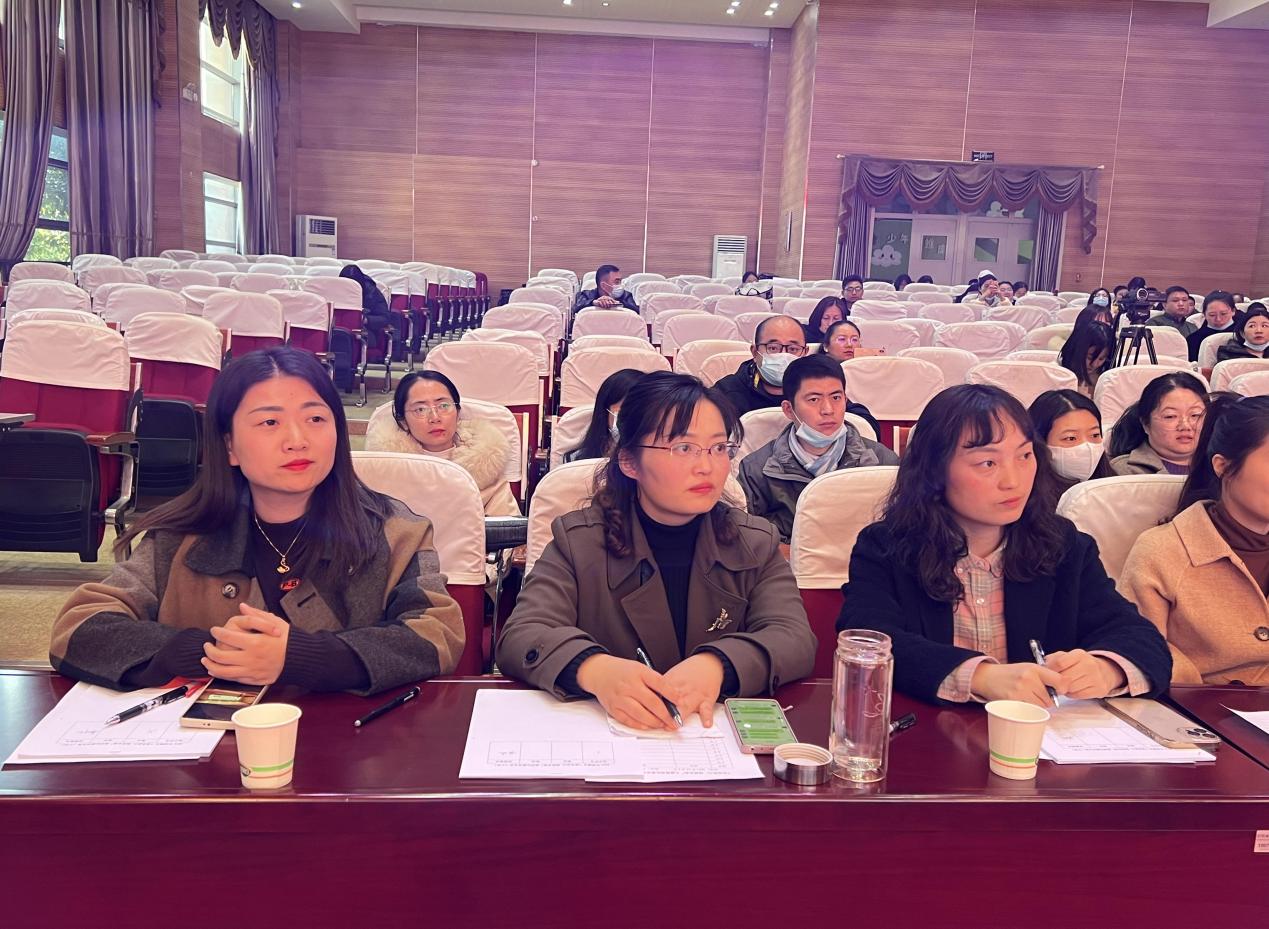 “请党放心 强国有我”新闻稿_html_50059907.jpg