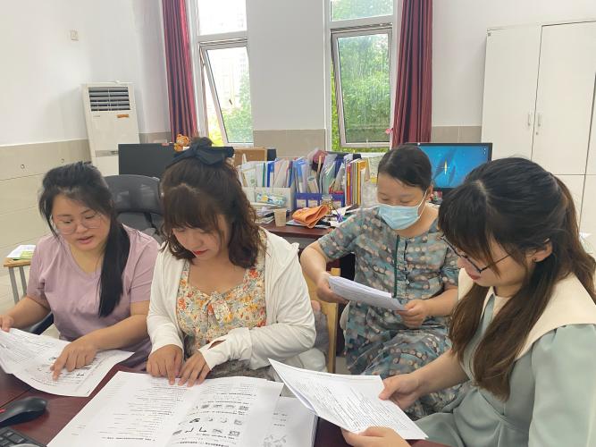英语期末集体备课报道_html_3b608b3d.jpg