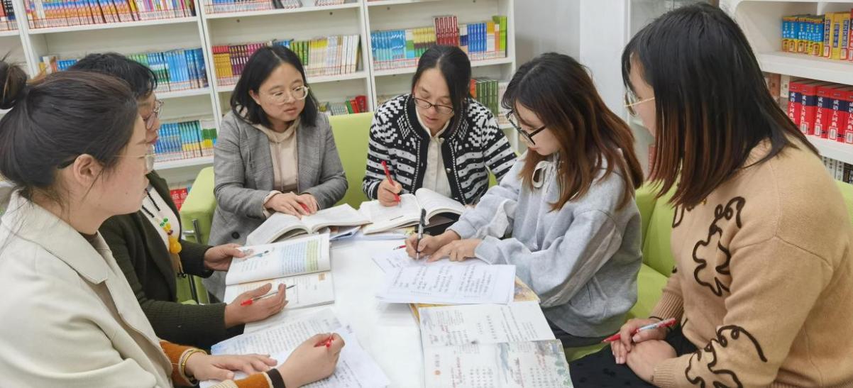 集体备课报道_html_5f67f847.jpg