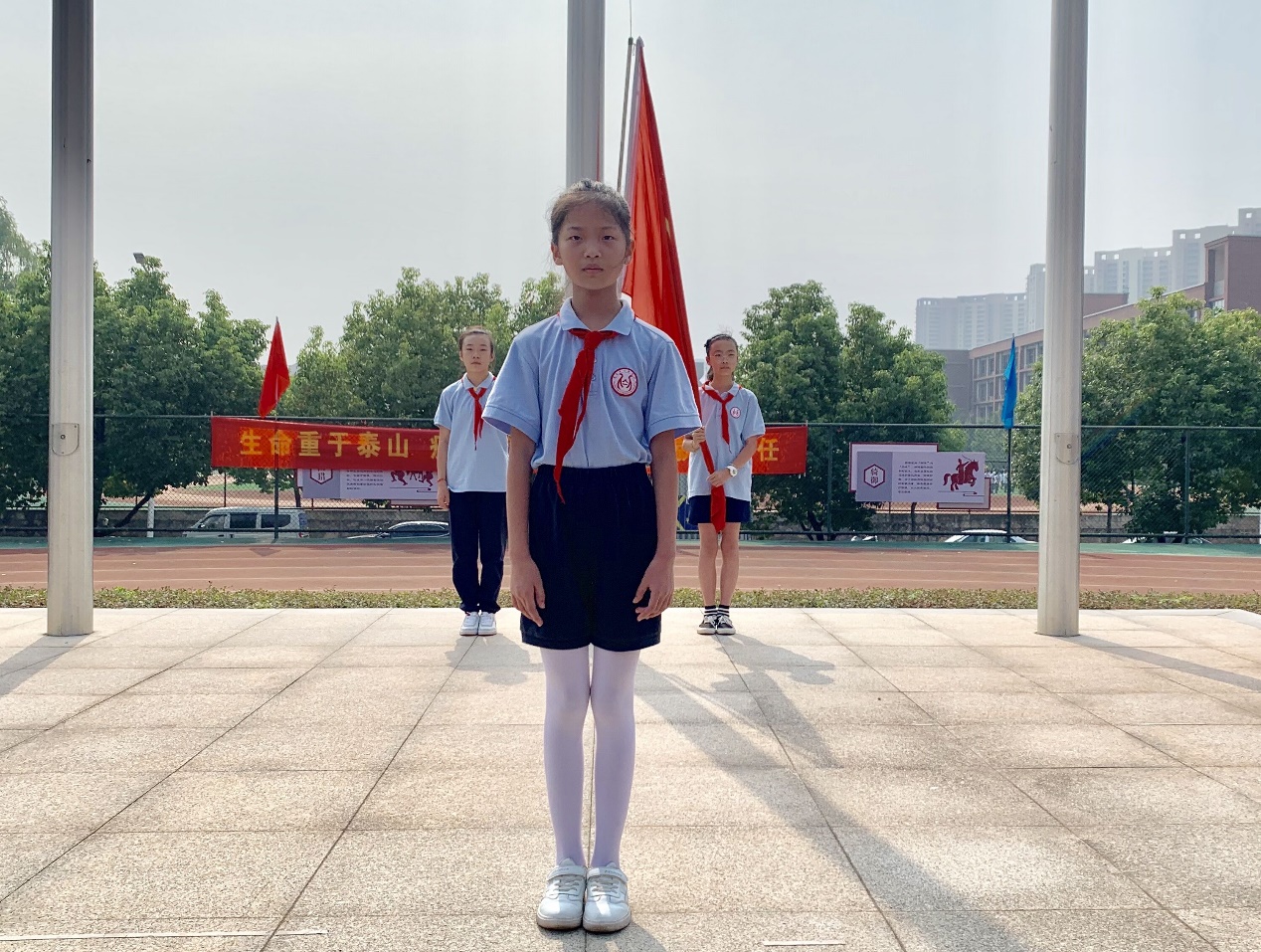 【丁香汉声】立爱国之志 成报国之才(1)_html_30425076.jpg