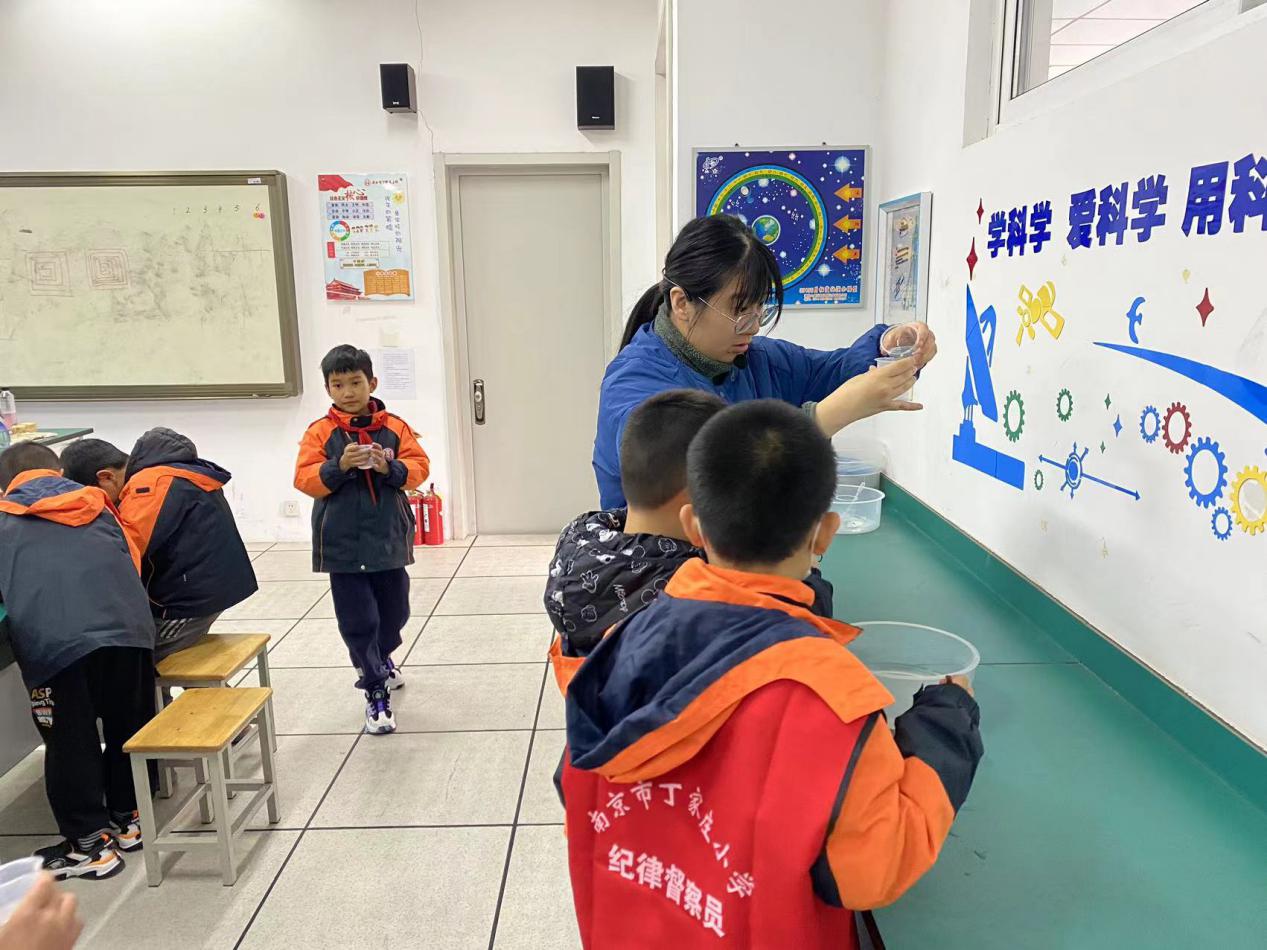 视导报道_html_6d2098b5.jpg