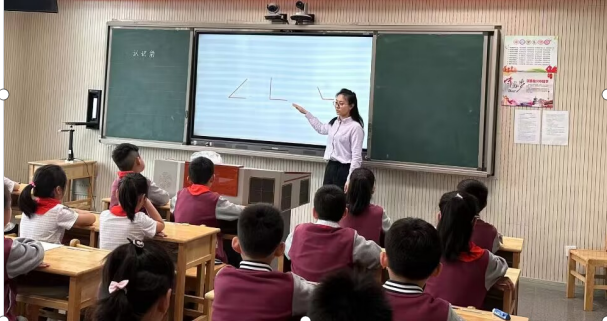教无涯，研不止，展风采，呈匠心2_html_459f746b.png