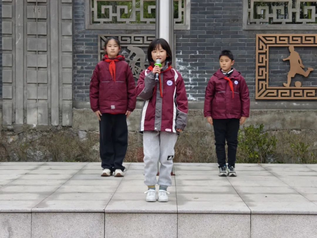 【书院紫金】有效减少近视发生，共同守护光明未来 ——记紫金小学国旗下讲话