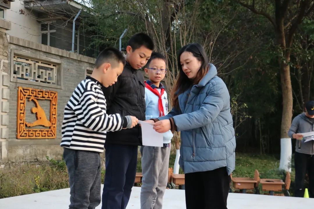 运动会666_html_m4a733a93.jpg