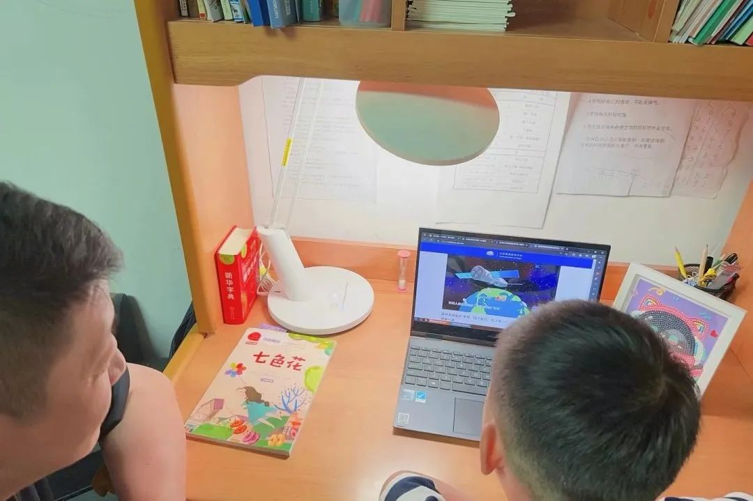 开学第一课_html_m69779851.jpg