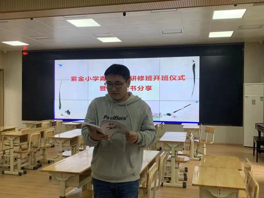 9.22青年研修班_html_3bcff4f6.jpg