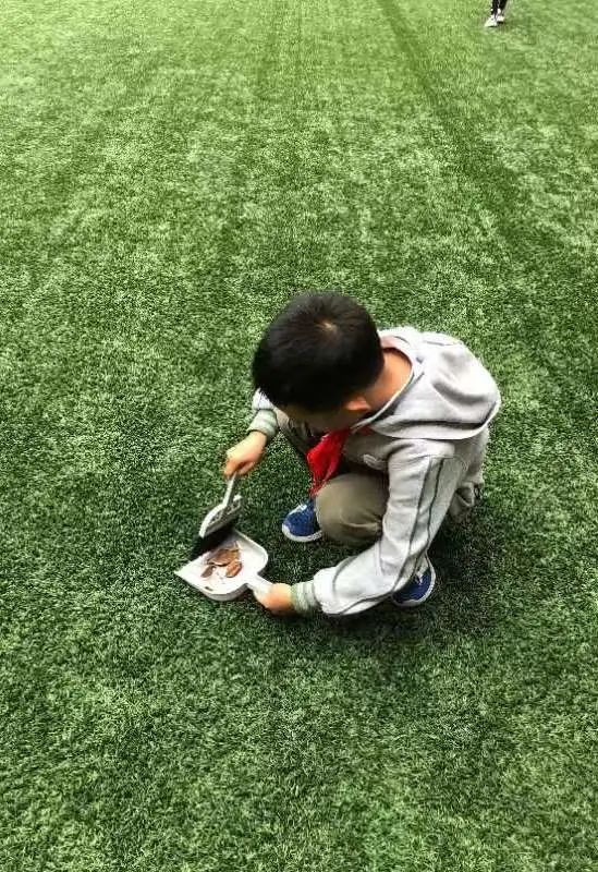劳动_html_m23fc1174.jpg