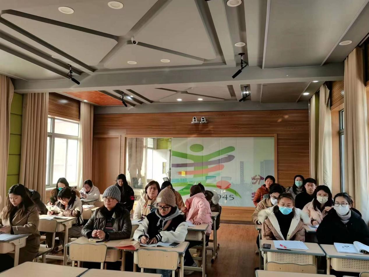 2.4【尚美迈小】综合学科组集体备课_html_m4038a2f9.jpg