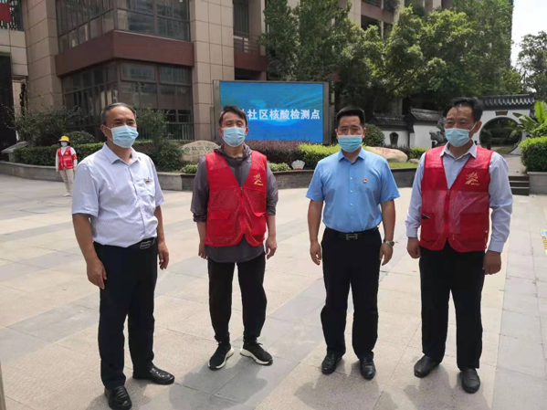 三尺讲台育桃李,抗疫路上勇担当_html_m21349ae4.png