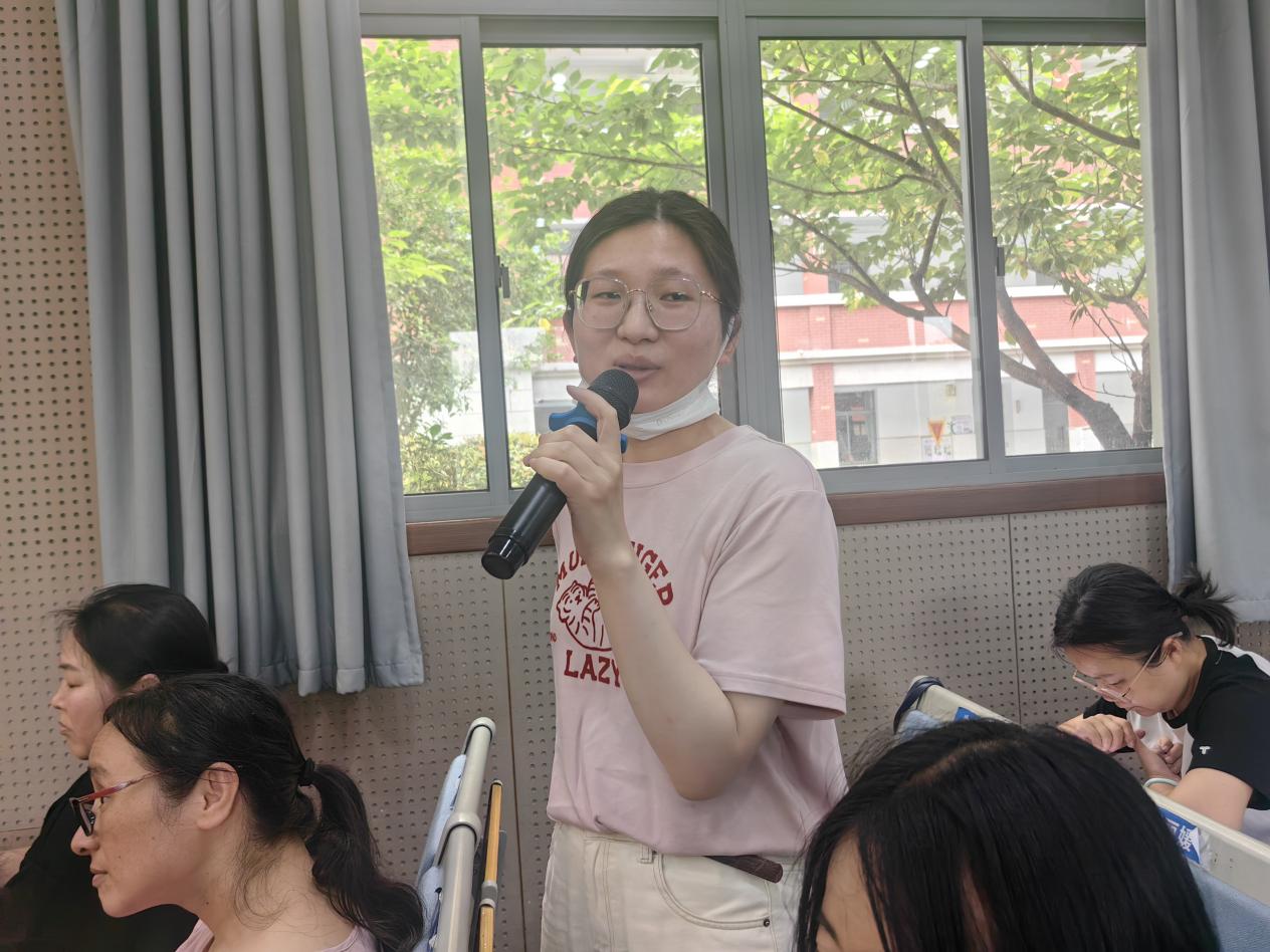 5.21 石宁【尚美迈小·师德师风】 用爱点亮成长之路,以暖滋养教育沃土_html_6a2b9ede.jpg