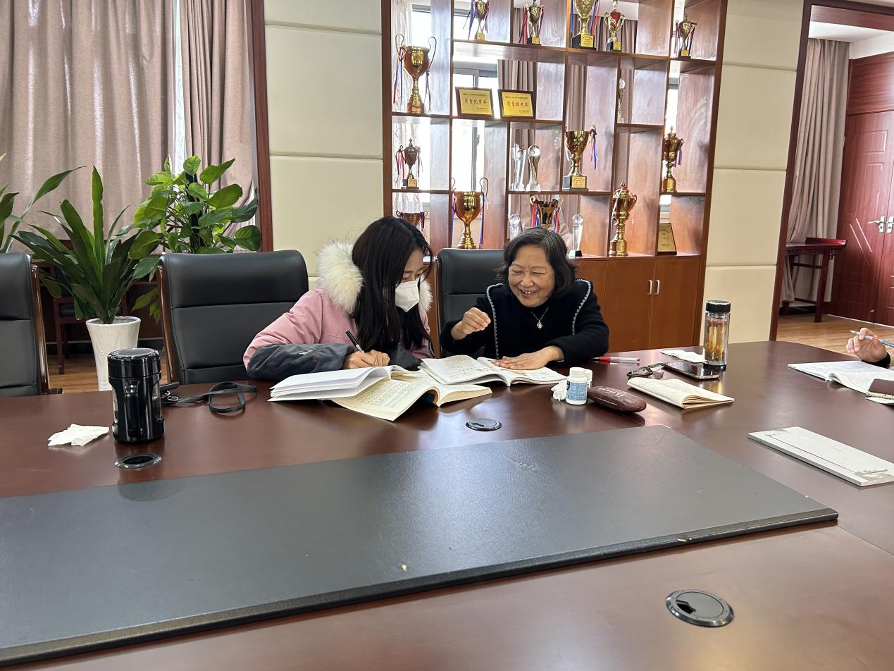 12.7【尚美迈小▪学科研究】“研”无止境 “语”海探知_html_1ff96bf2.jpg