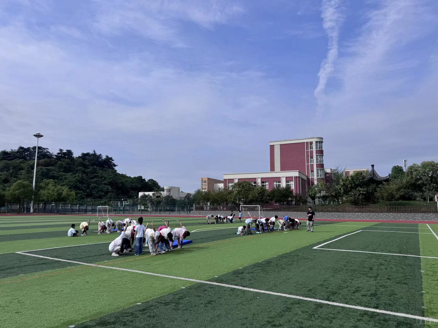【星光摄小】基于基本运动技能提升的跳跃教学效能提升实践研究 ——摄山星城小学朝阳路校区体育组校本研修活动（一）
