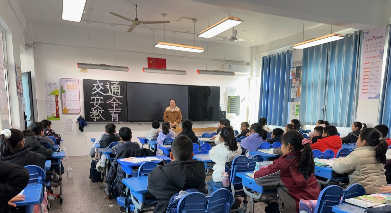 beauty_1764915978846(20251205-142704).JPEG beauty_1764915978846(20251205-142704).JPEG